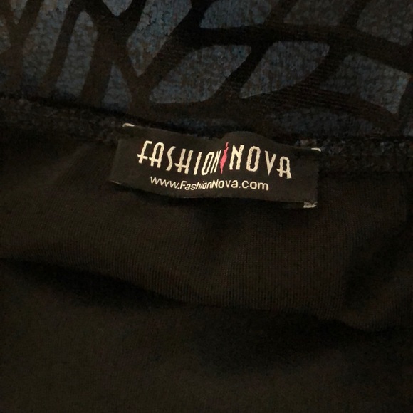 Dress - Picture 3 of 3